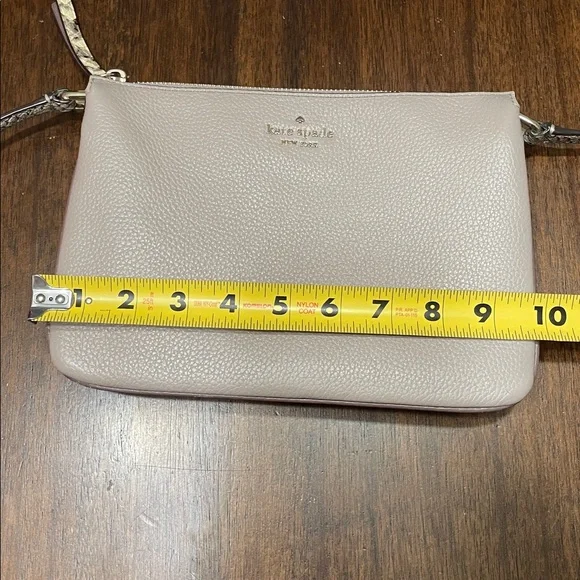 Kate Spade top Crossbody purse - Picture 8 of 11